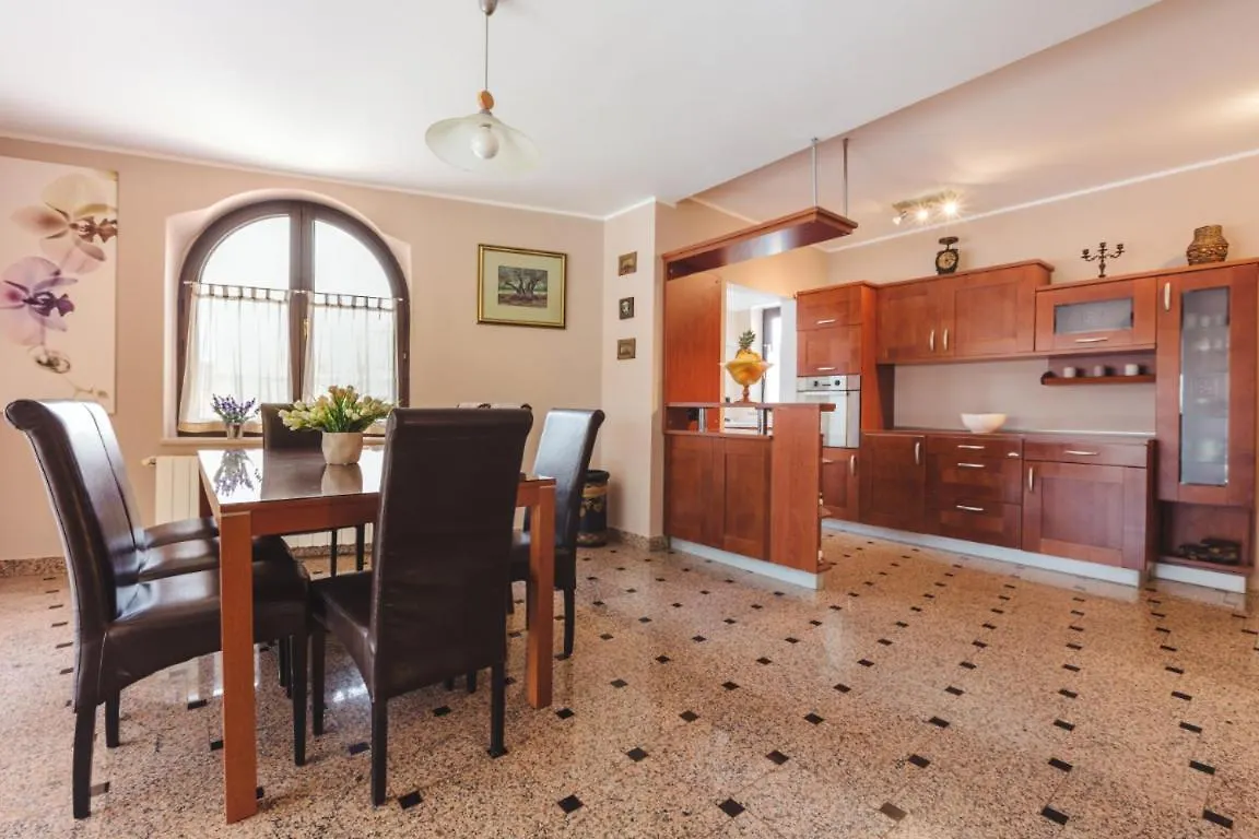 Ines Villa Pula Croatia